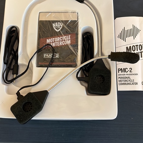 Motorcycle intercom - Picture 2 of 7